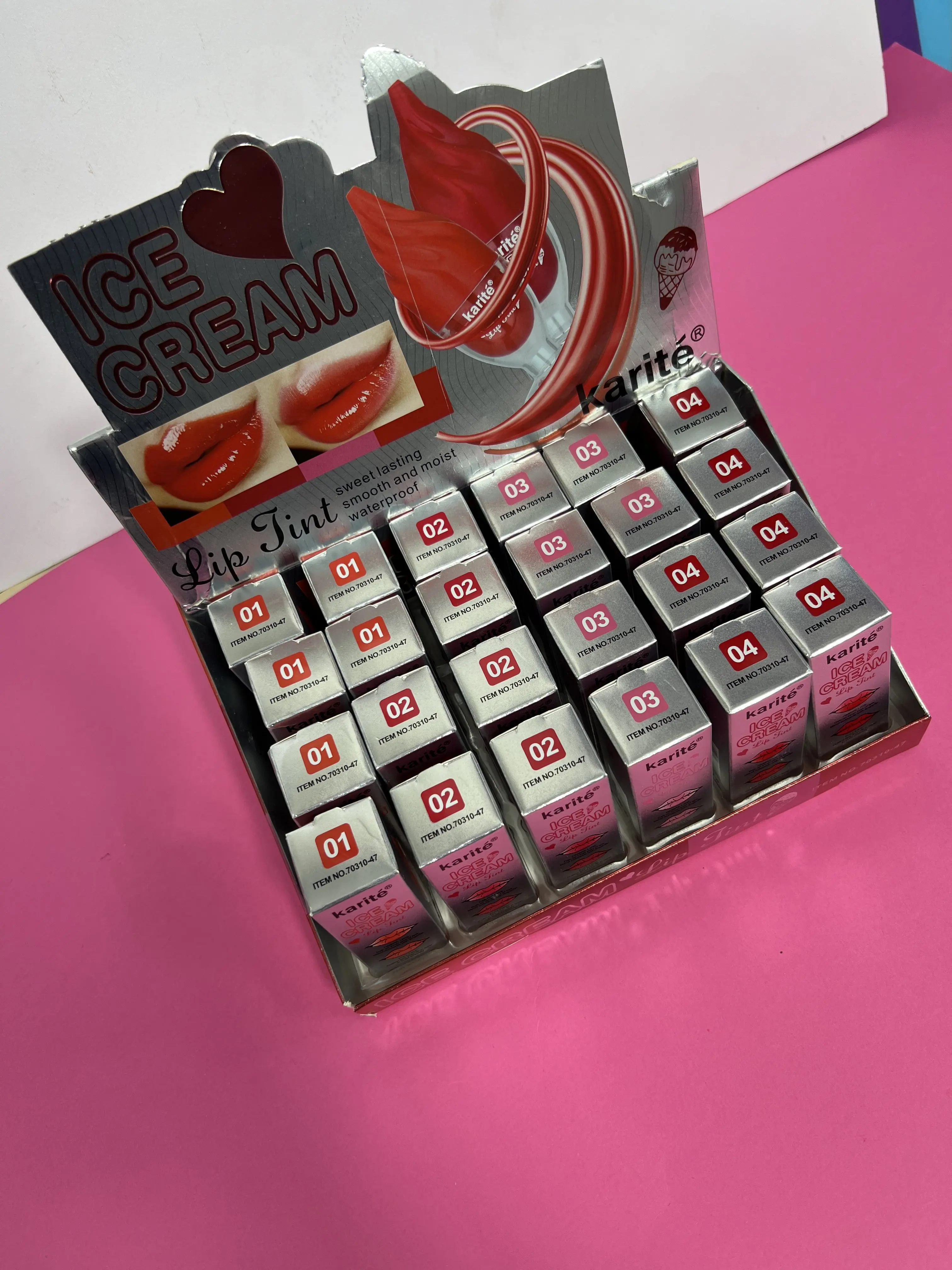 تینت لب کاریته